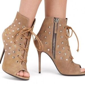 Giuseppe Zanotti Tan & Silver Suede Studded Lace-Up Peep-Toe Ankle Boots